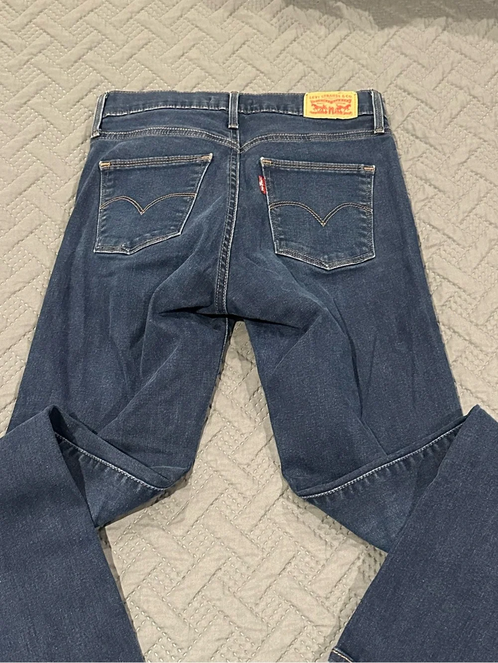 Classic Women's Levi Dark Blue Slimming Boot Cut